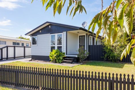 Photo of property in 73 Havelock Avenue, Westbrook, Palmerston North, 4412