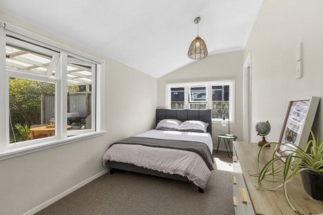 Photo of property in 49 Cluny Road, Plimmerton, Porirua, 5026