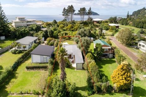 Photo of property in 150 Ocean Beach Road, Tairua, 3508