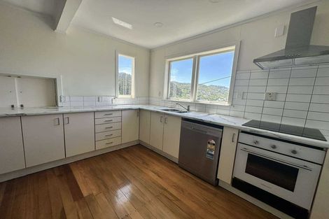 Photo of property in 14 Terawhiti Terrace, Karori, Wellington, 6012