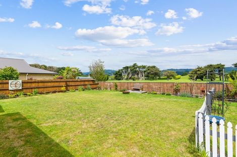 Photo of property in 92 The Drive, Paraparaumu Beach, Paraparaumu, 5032