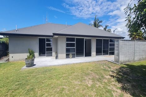 Photo of property in 3 Portofina Court, Papamoa Beach, Papamoa, 3118