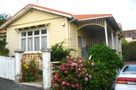 Photo of property in 22 College Street, Caversham, Dunedin, 9012