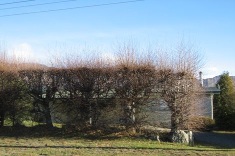 Photo of property in 42 Totara Terrace, Wanaka, 9305