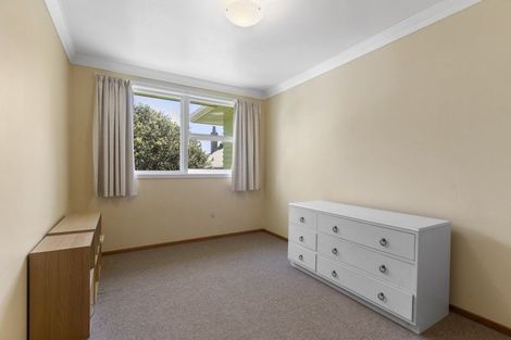 Photo of property in 9 Massey Street, Westown, New Plymouth, 4310