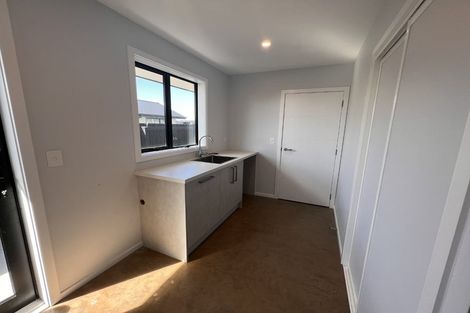 Photo of property in 9 Johnson Avenue, Amberley, 7410