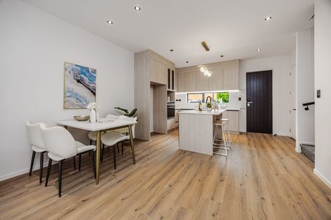 Photo of property in 6c Broadview Place, Howick, Auckland, 2014