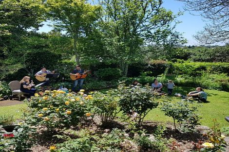 Photo of property in 50b Budleigh Street, Frankleigh Park, New Plymouth, 4310