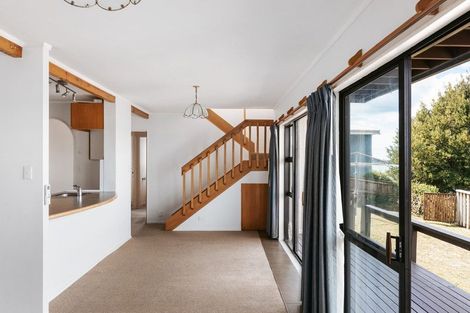 Photo of property in 87 Harbour View Road, Omokoroa, 3114