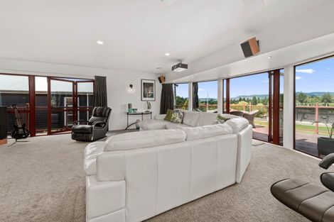 Photo of property in 37 Carter Drive, Pomare, Rotorua, 3015