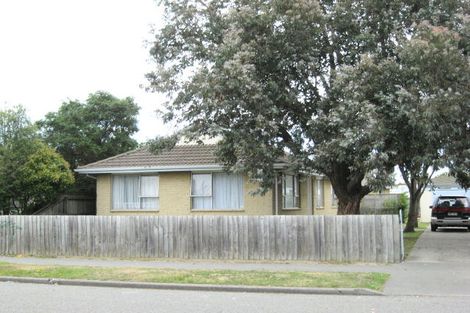 Photo of property in 15 Korora Street, Bromley, Christchurch, 8062