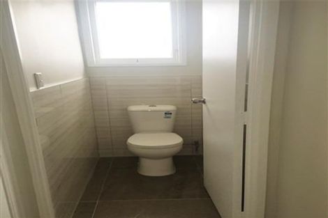 Photo of property in 521 Massey Road, Mangere, Auckland, 2022