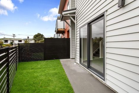 Photo of property in 1e Pembroke Street, Tawa, Wellington, 5028