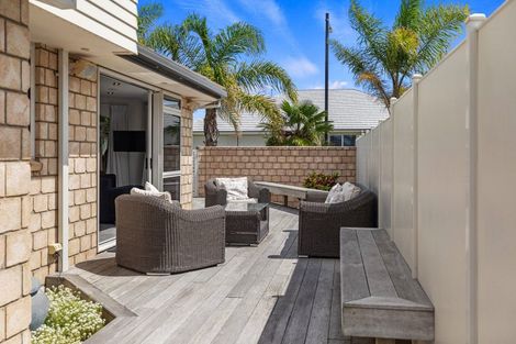 Photo of property in 49 Oceania Sands Way, Papamoa Beach, Papamoa, 3118