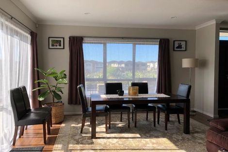 Photo of property in 2 Mullafin Road, Flat Bush, Auckland, 2019