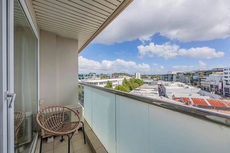 Photo of property in 701/26 Remuera Road, Newmarket, Auckland, 1050