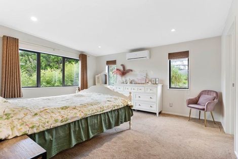 Photo of property in 71 Hebron Road, Waiake, Auckland, 0630