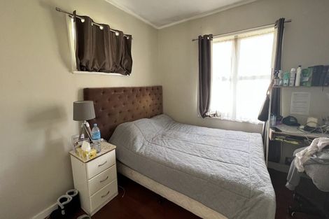 Photo of property in 43 Halver Road, Hillpark, Auckland, 2102