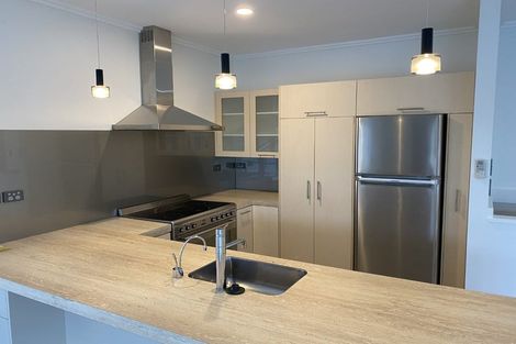 Photo of property in 2/19 Havelock Road, Havelock North, 4130