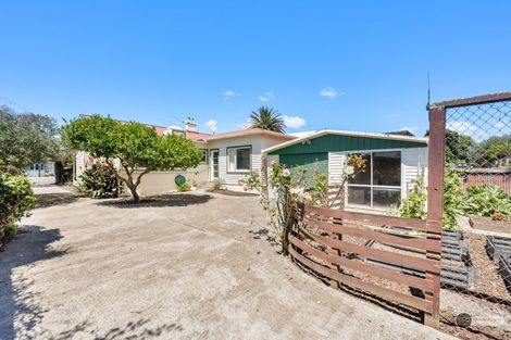 Photo of property in 75 Victoria Street, Alicetown, Lower Hutt, 5010