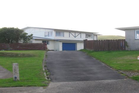 Photo of property in 15b Otira Grove, Kelson, Lower Hutt, 5010