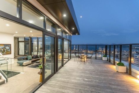 Photo of property in Frame Apartments, 1601/111 Molesworth Street, Thorndon, Wellington, 6011