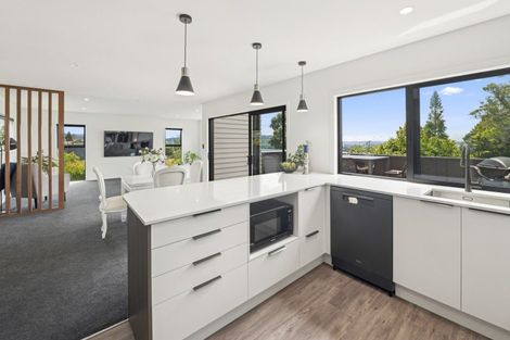 Photo of property in 13 Kerswell Terrace, Tihiotonga, Rotorua, 3015