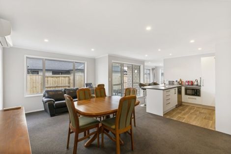 Photo of property in 18 Wahaika Way, Papamoa Beach, Papamoa, 3118