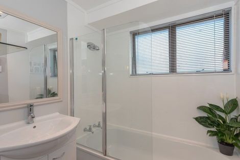 Photo of property in 431 Kahikatea Drive, Dinsdale, Hamilton, 3204