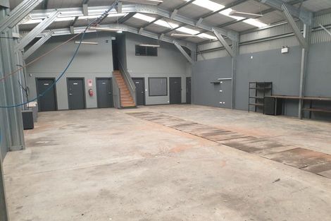 Photo of property in 1684 State Highway 2, Kaitoke, Upper Hutt, 5018