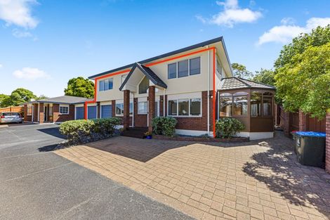 Photo of property in 1/29 Sutherland Road, Point Chevalier, Auckland, 1025