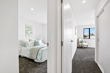 Photo of property in 49b Vera Road, Te Atatu South, Auckland, 0610