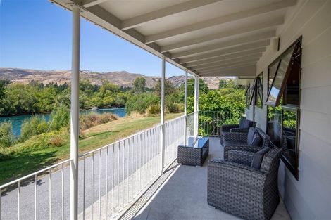 Photo of property in 43 Cheviot Street, Roxburgh, 9500