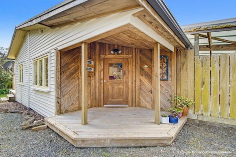 Photo of property in 17 Oruawharo Road, Topuni, Wellsford, 0975