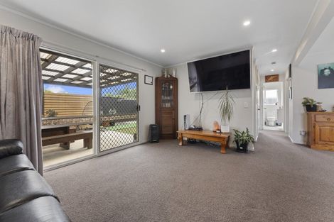 Photo of property in 11a Rimu Street, Levin, 5510