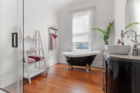 Photo of property in 67 Albert Street, Masterton, 5810