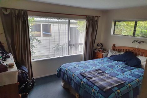 Photo of property in 52 Fovant Street, Russley, Christchurch, 8042