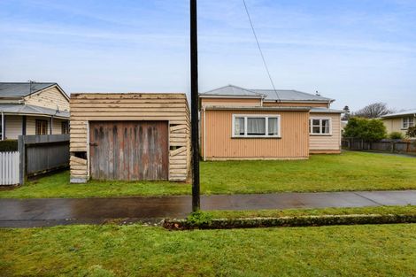 Photo of property in 5 Julian Street, Eltham, 4322