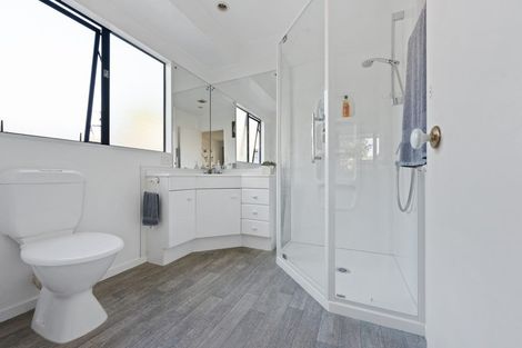 Photo of property in 24 Onepu Lane, Manly, Whangaparaoa, 0930