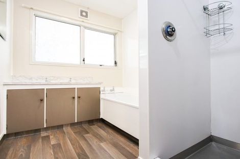 Photo of property in 6/8 Lee Road, Taradale, Napier, 4112