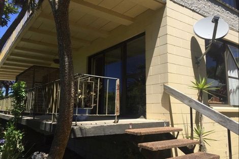 Photo of property in 114a Deep Creek Road, Torbay, Auckland, 0630