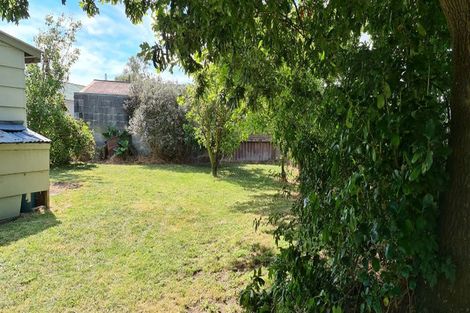 Photo of property in 4 Mahia Place, Kelvin Grove, Palmerston North, 4414