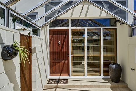 Photo of property in 5 Ngaio Street, Eastbourne, Lower Hutt, 5013