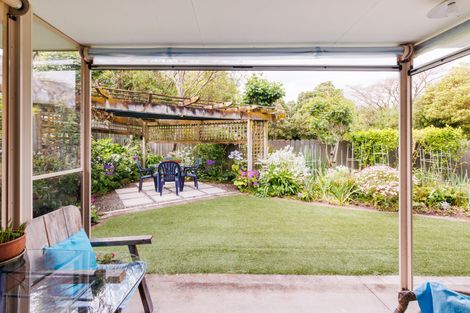 Photo of property in 9 Baton Place, Highbury, Palmerston North, 4412