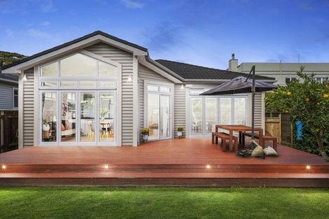 Photo of property in 5 Streatlam Crescent, Strathmore Park, Wellington, 6022