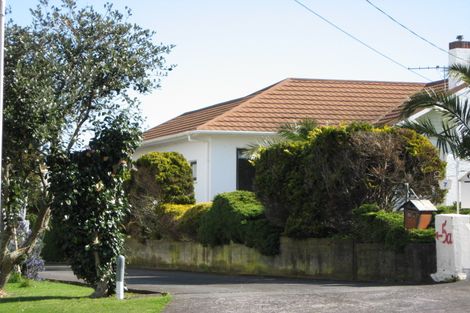 Photo of property in 5 Price Street, Westown, New Plymouth, 4310