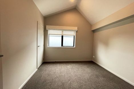 Photo of property in 49b Hatherlow Street, Glenfield, Auckland, 0629