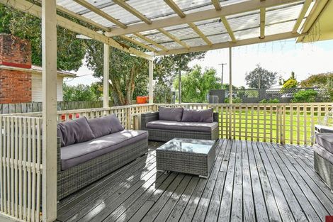 Photo of property in 9 Friedlanders Road, Manurewa, Auckland, 2102