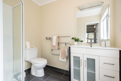 Photo of property in 40 Lincoln Avenue, Tawa, Wellington, 5028