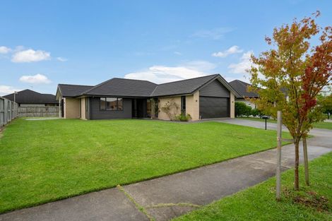 Photo of property in 83 Watkins Road, Cambridge, 3434